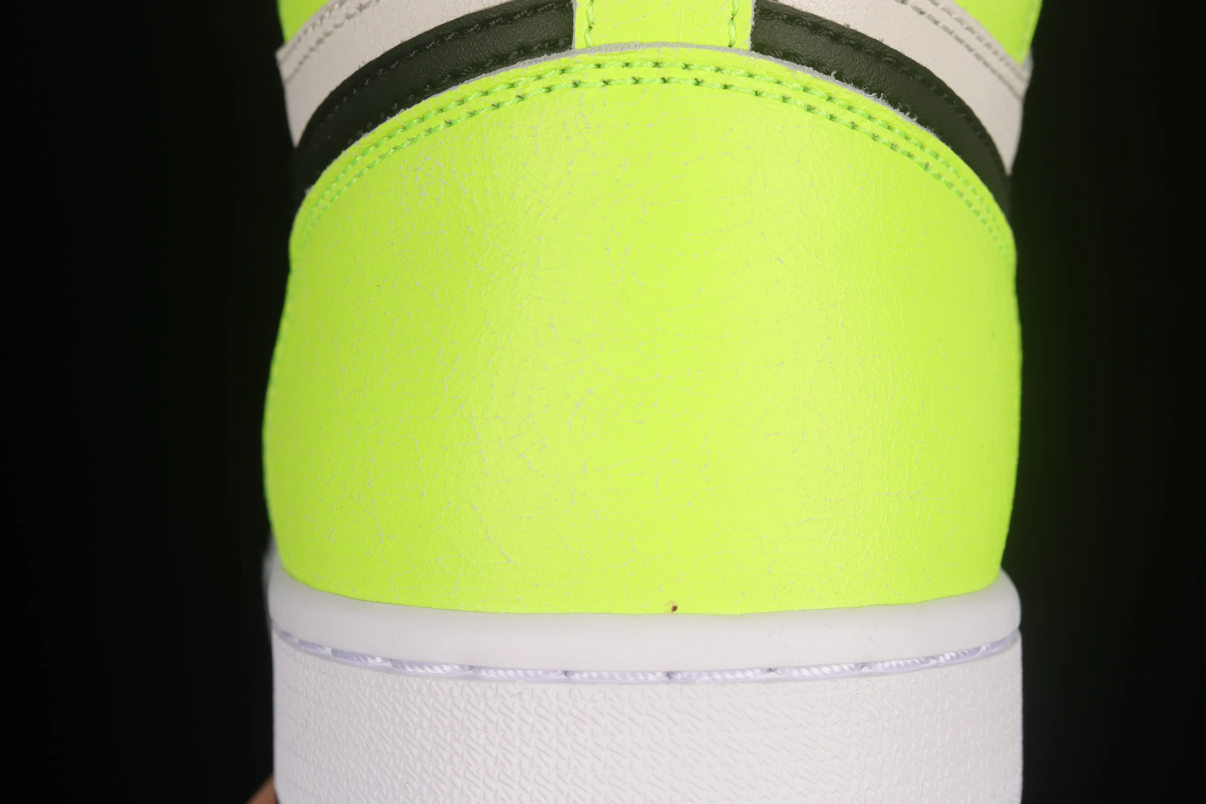 All categories Air Jordan Jordan series basketball shoes Air Jordan 1 High pure original version Air Jordan 1 High OG "Volt" AJ1 Joe 1 new fluorescent green 555088-702